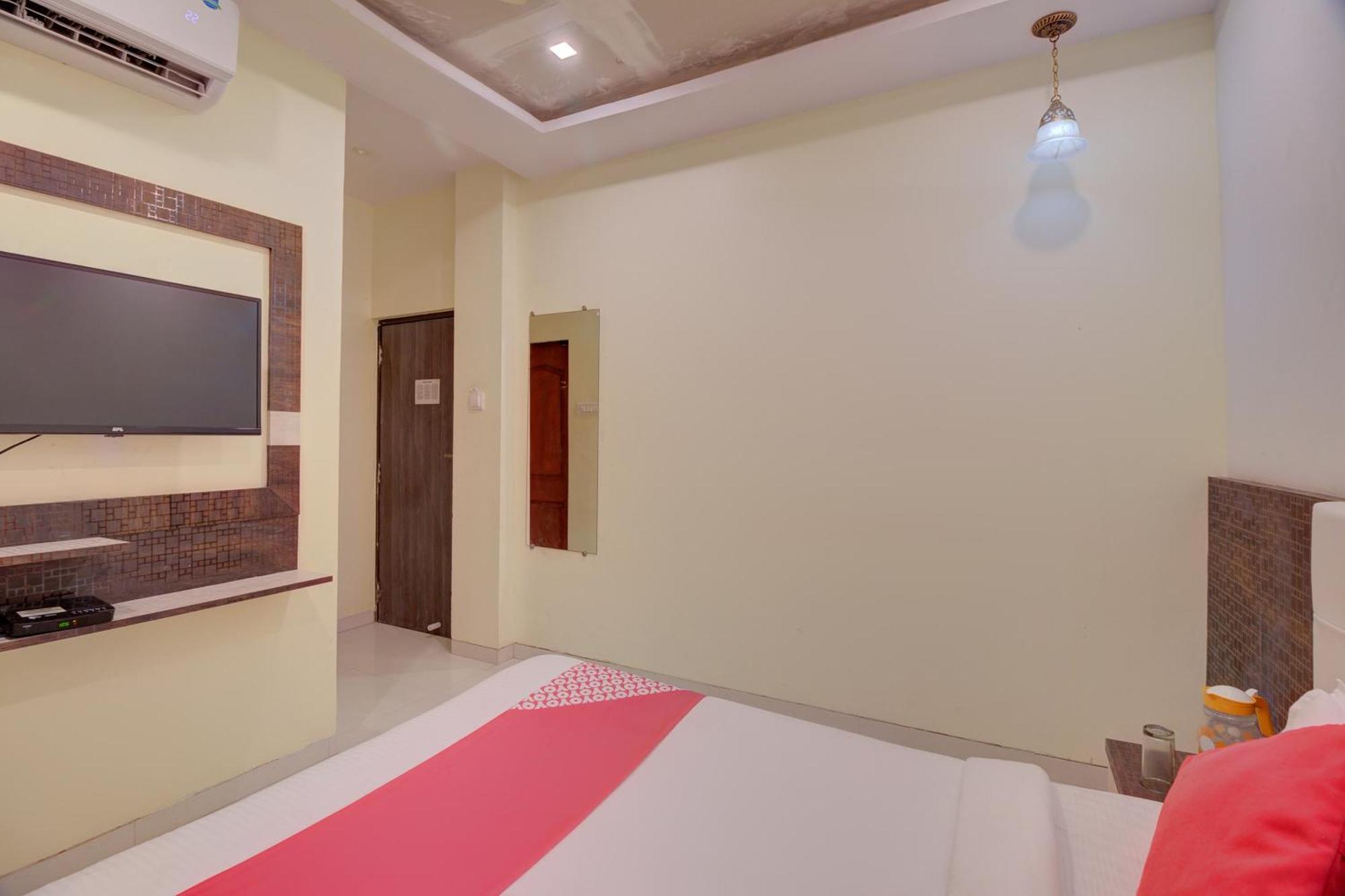Hotel O Royal Orbit Mumbai Bagian luar foto
