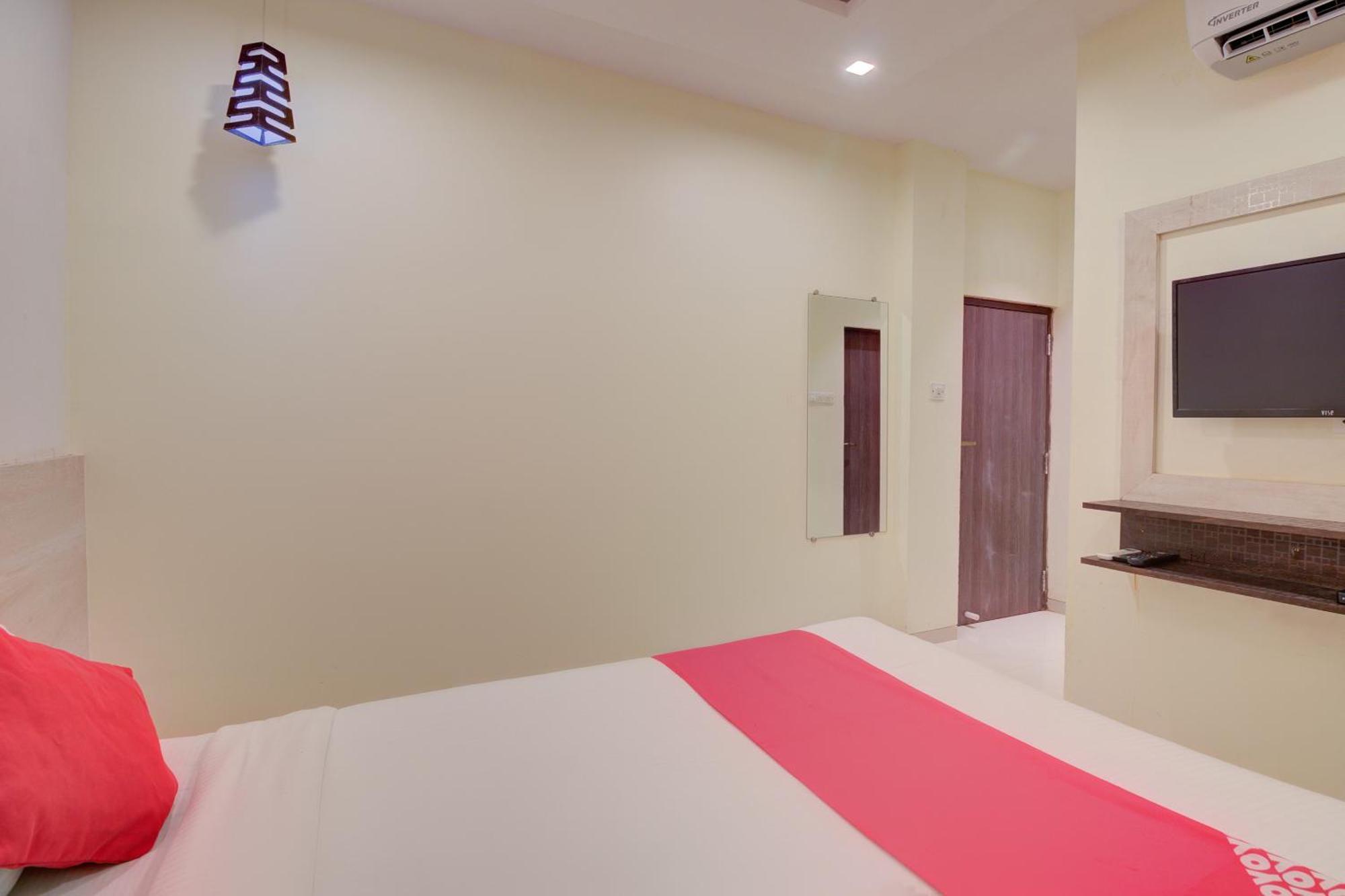 Hotel O Royal Orbit Mumbai Bagian luar foto