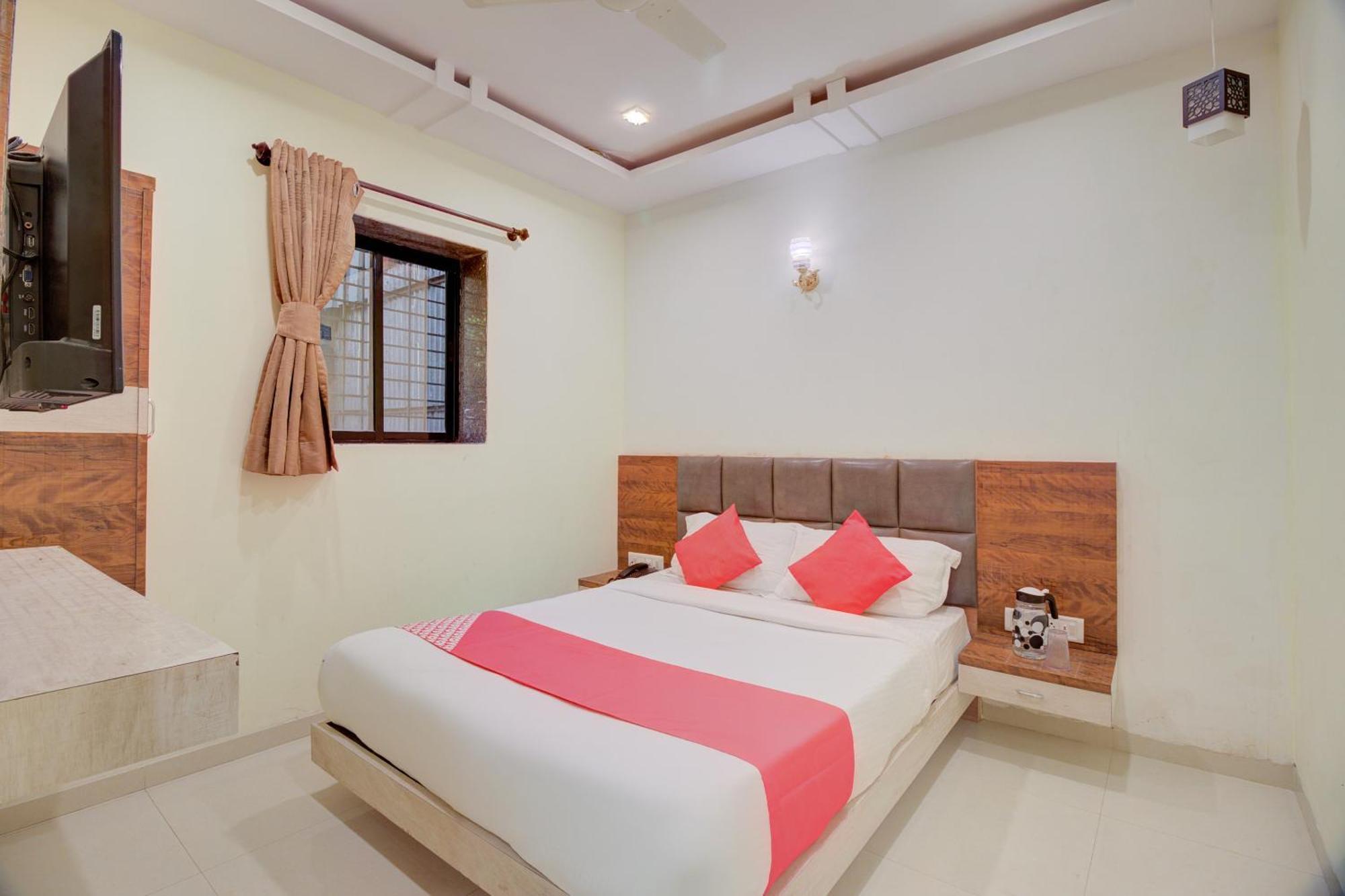 Hotel O Royal Orbit Mumbai Bagian luar foto